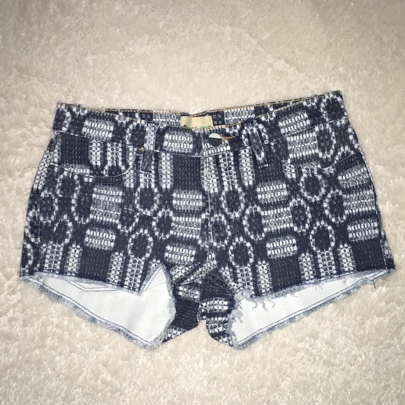 Roxy jean shorts - Picture 1 of 5